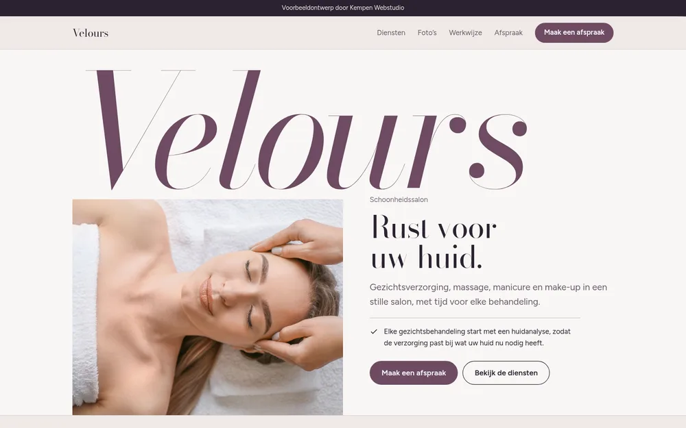 Schermafbeelding van het voorbeeldontwerp Velours op een computer